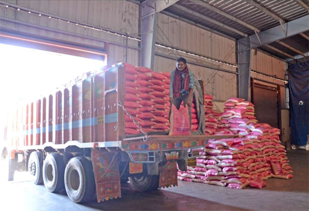 cargo_handling3